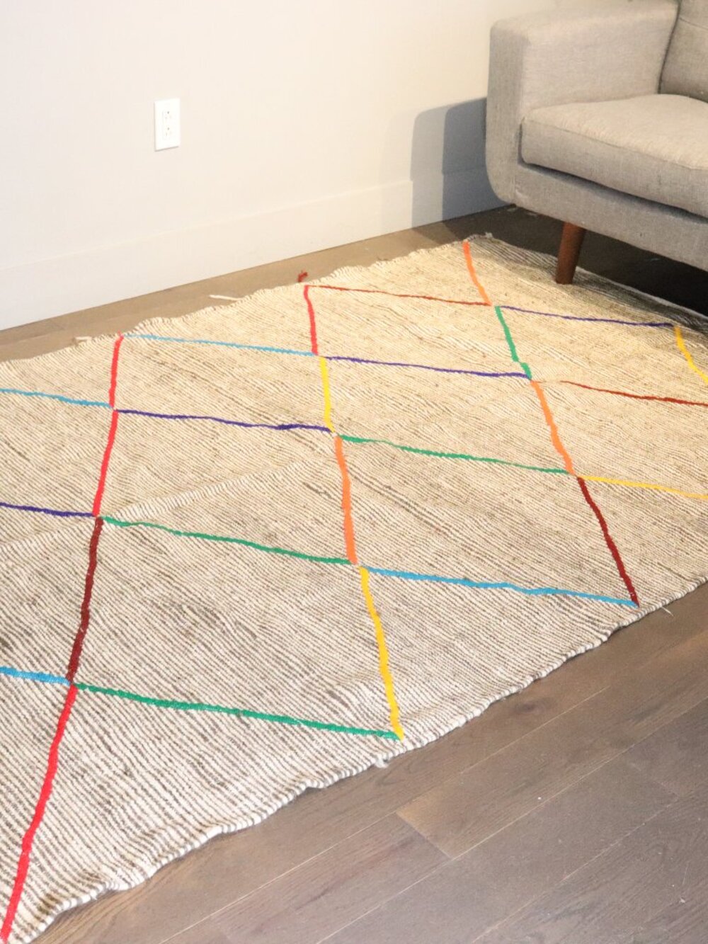 NEW Authentic handmade Moroccan Rug, lightweight area rug Kilim from Morocco